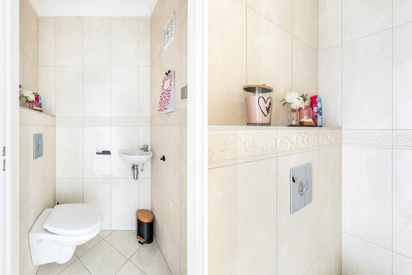 Foto - Te koop: Ruime 2-onder-1-kapwoning met dubbele garage, eigen oprit en fijne tuin